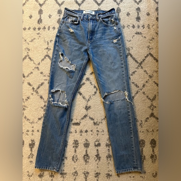 Reformation Jeans - Size 24 Mom Jean fit - Picture 1 of 3